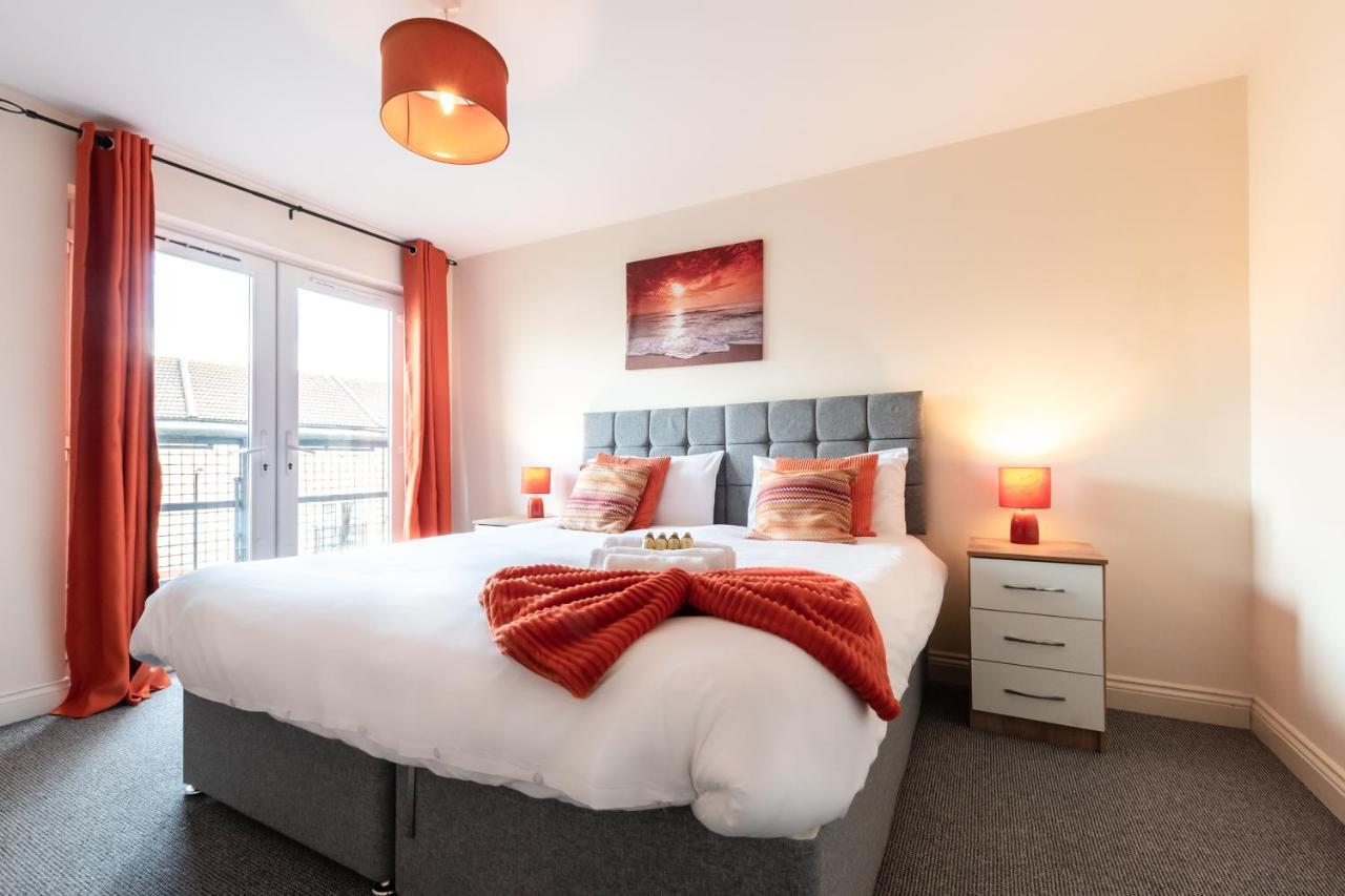 Best Price! 2 Bed City Centre - 4 Single Beds Or 2 Super King, Smart Tvs, Sofa Bed & Free Secure Parking Саутхамптън Екстериор снимка